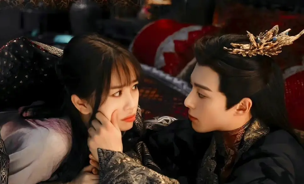 明星为什么有黑料,_王鹤棣扒黑料后依然走红_王鹤棣社交悍将