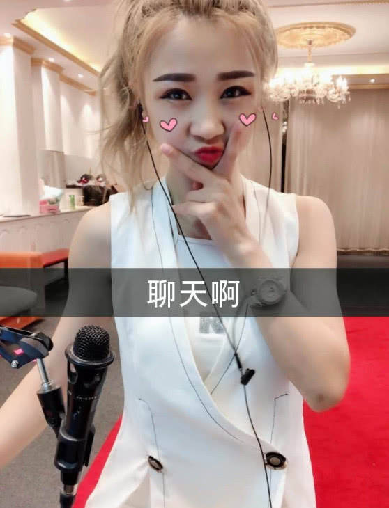 网红王小佳八卦是真的吗视频下载-_网红王小佳真实颜值曝光_刘一手王小佳长相对比