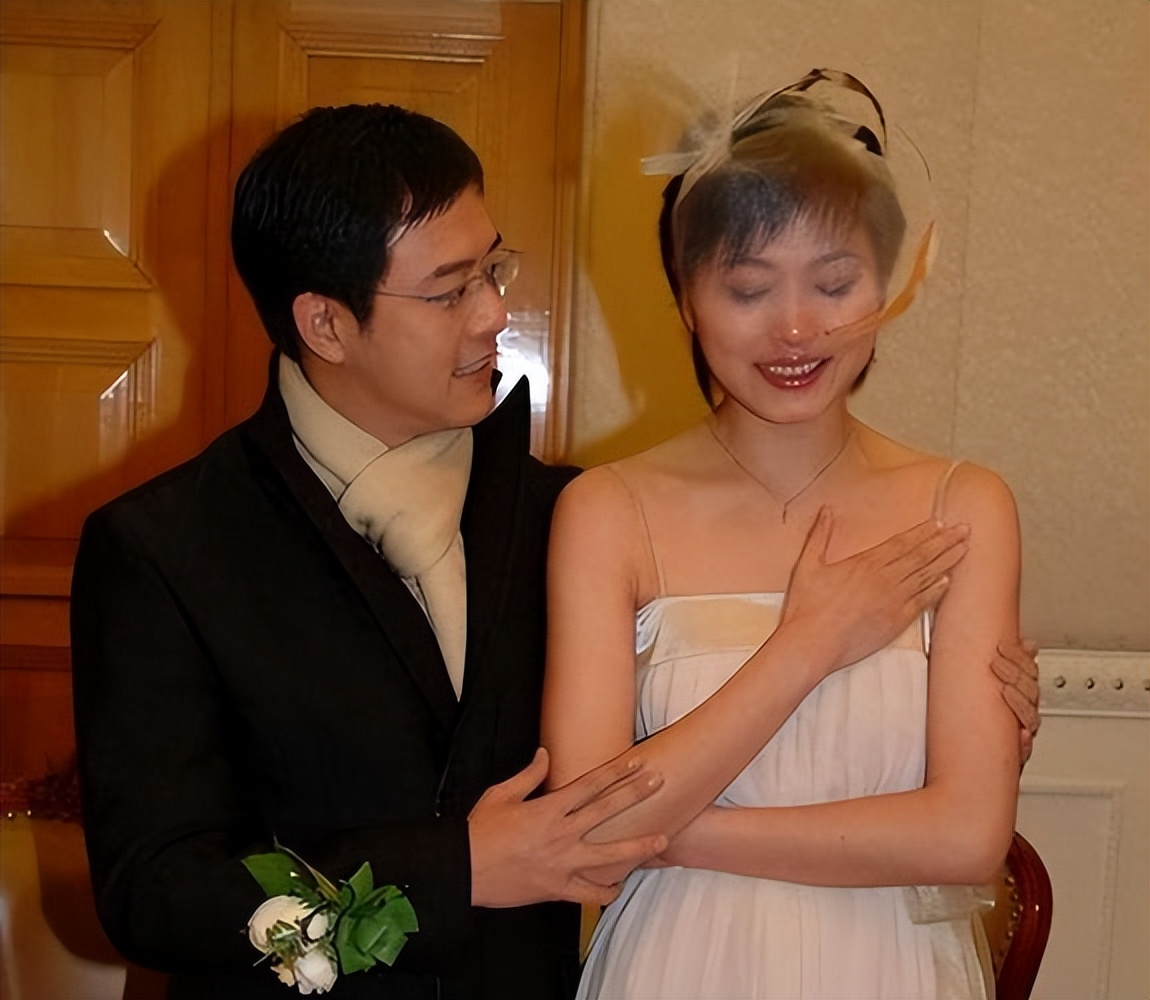 明星离婚有什么热点话题,_张延张锦程离婚原因_张延张锦程离婚时间线