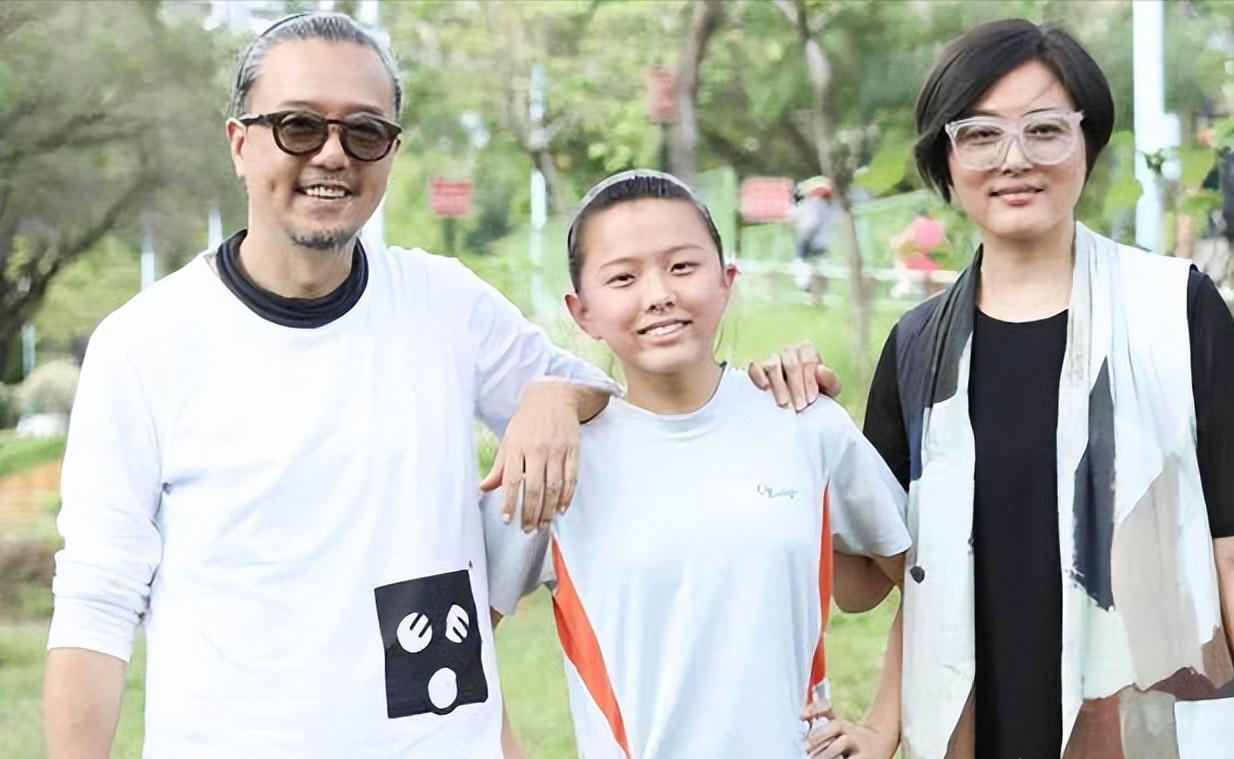 张延张锦程离婚时间线_明星离婚有什么热点话题,_张延张锦程离婚原因